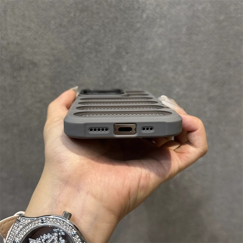Breathable Heat Dissipation Mesh Case For Apple Phone 15 14 13 12 11 Pro Max Plus Matte Cooling Metal Lens Ring Hard Bumper Cover